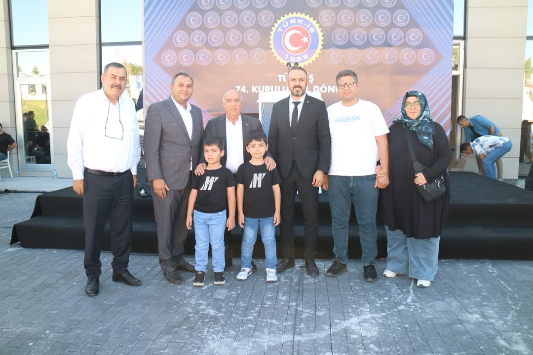 74 yıllık emek, mücadele ve dayanışma birikimini geride bırakan TÜRK-İŞ’in kuruluş yıl dönümü kapsamında düzenlenen kut…