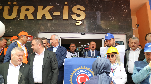 TÜRK-İŞ GENEL MERKEZİ ÖNÜNDE BASIN AÇIKLAMASI GERÇEKLEŞTİRİLDİ